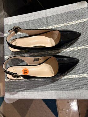 Jones New York patent slingback stack heels, size 11, black